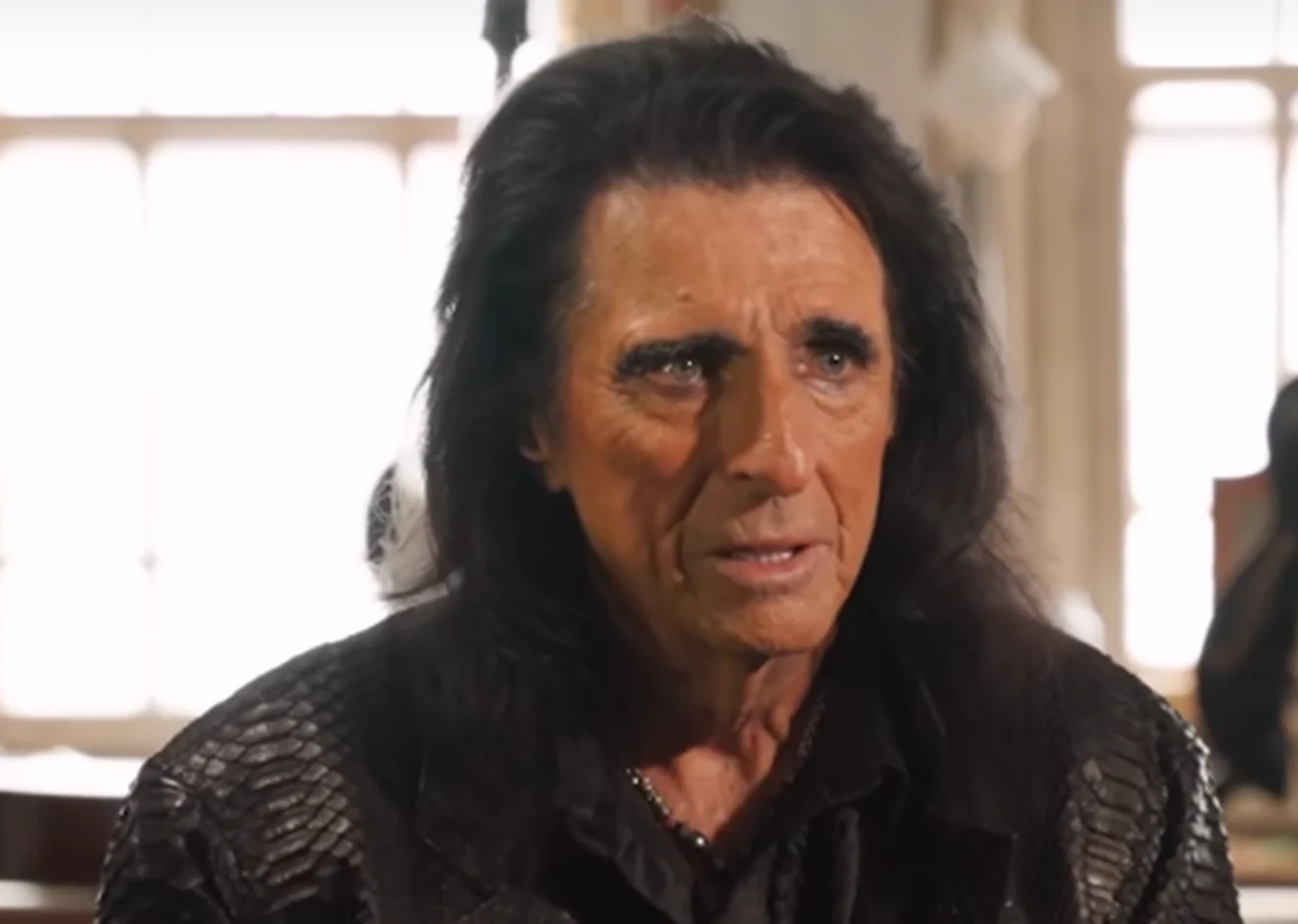Alice Cooper dezvăluie ce drog a fost aproape să-i curme viața