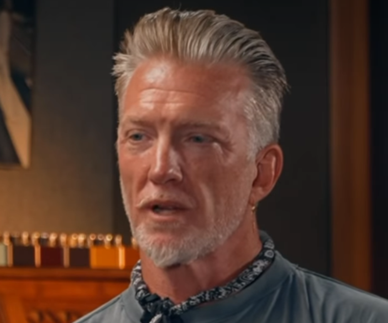 Josh Homme descrie colaborarea cu Dave Grohl ca fiind „dependență”