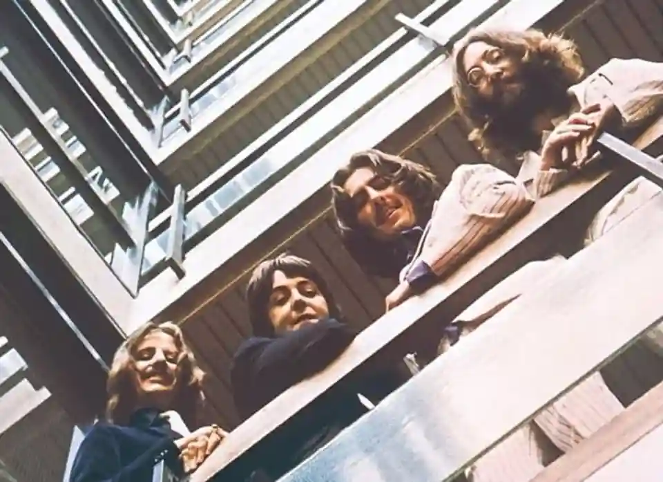 Beatles: două piese au depășit un miliard de ascultări pe Spotify