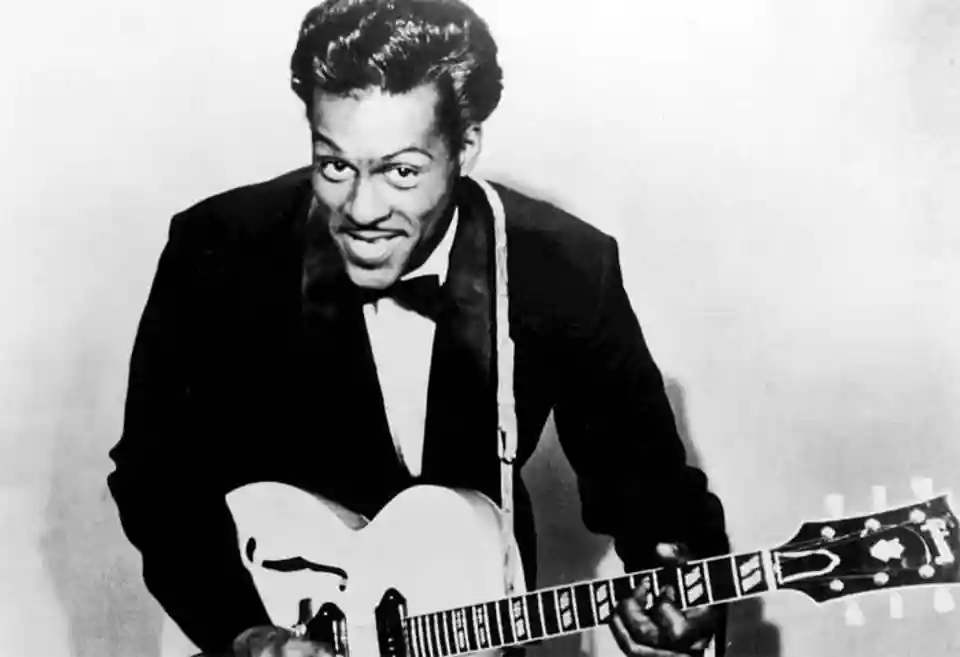 Momentul în care Chuck Berry a urcat pe scenă alături de formația punk Circle Jerks