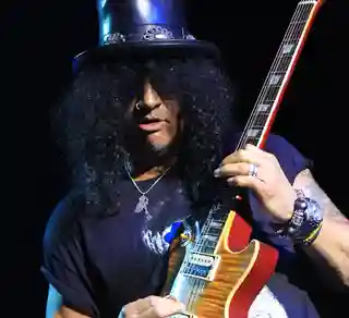 Slash și Myles Kennedy & The Conspirators lansează albumul „Flying Blind”
