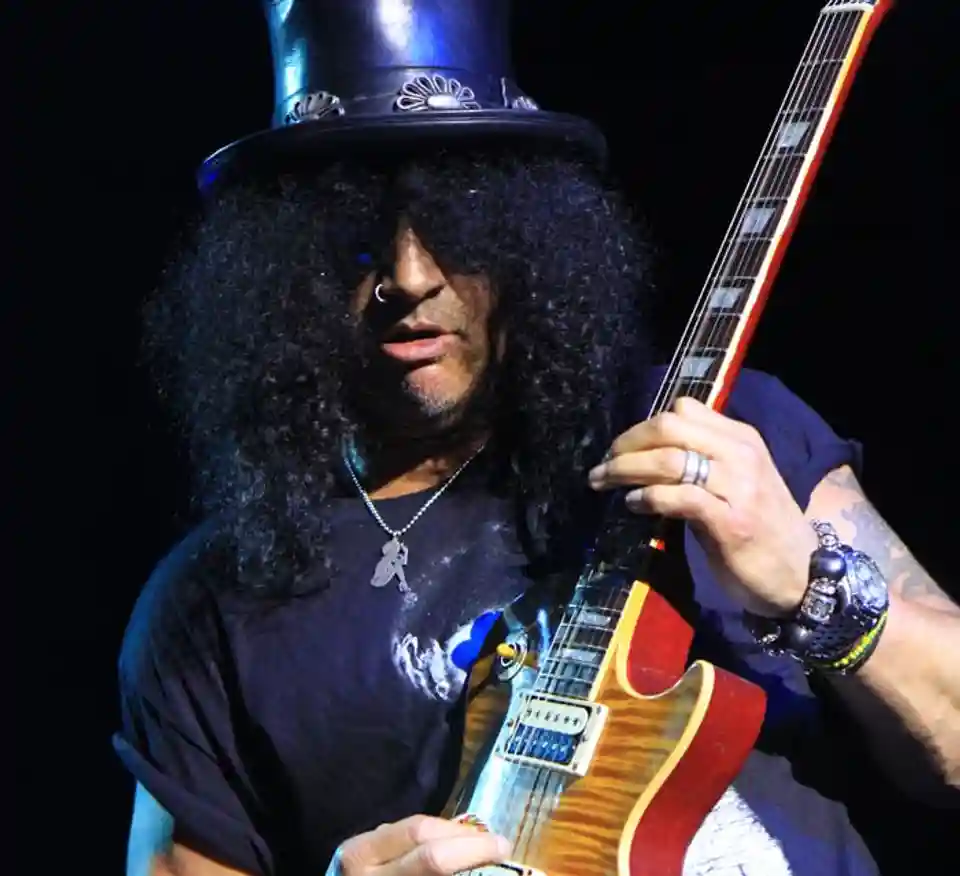 Slash și Myles Kennedy & The Conspirators lansează albumul „Flying Blind”