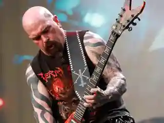 Kerry King și Slayer despre înregistrarea piesei „In-A-Gadda-Da-Vida”