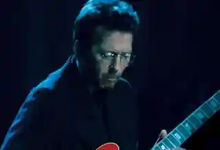 Eric Clapton a fost impresionat de chitaristul Mk.gee