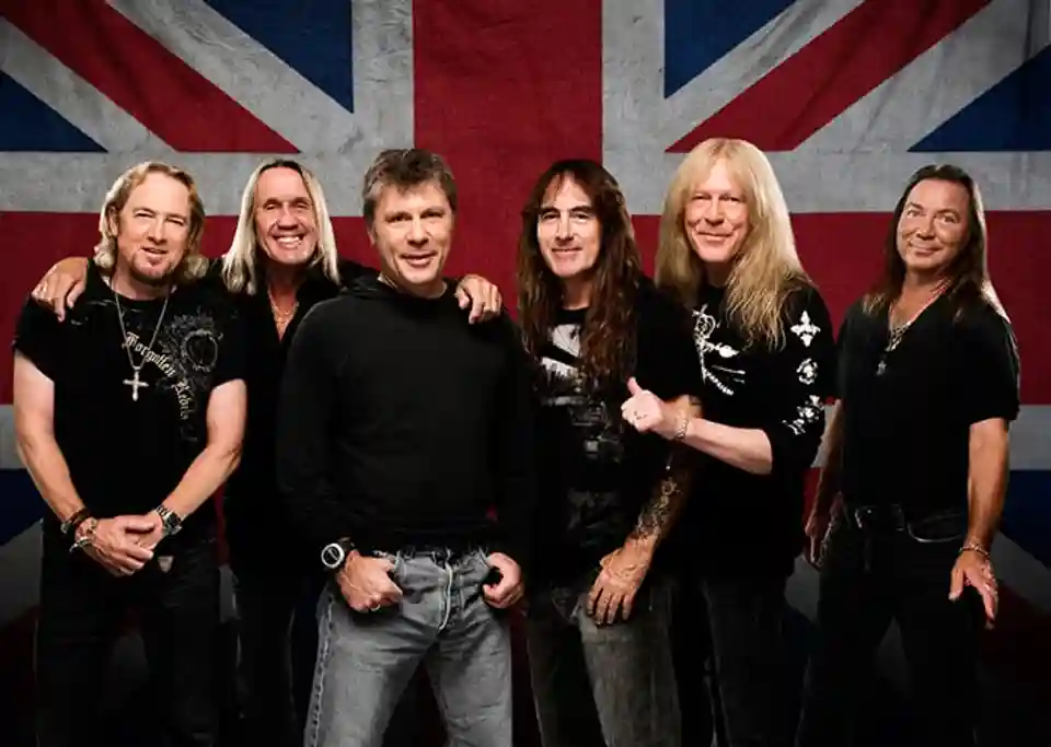 Influența Iron Maiden asupra membrilor Metallica într-un incident aviatic
