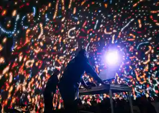 Recenzie: Experiența electronică și experimentală de la MUTEK Montréal 2026