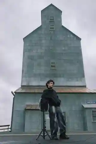 Quadeca discută despre noul său album și parcursul său artistic într-un interviu recent