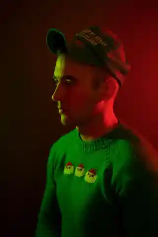 Sufjan Stevens anunță lansarea unui nou album festiv, „Worst Christmas Ever!”