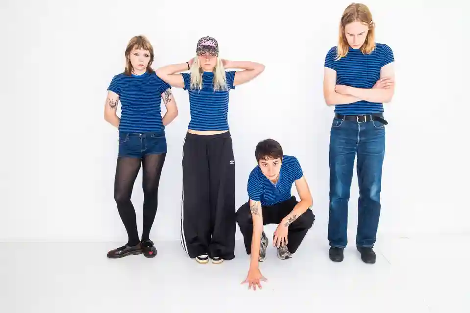 Trupa suedeză Clutter lansează albumul de debut „Sugar Rush”
