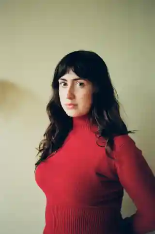 Katie Gregson-MacLeod lansează noul single „Sometimes”