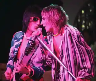 Top 10 piese rock ale lui Rod Stewart din anii '70