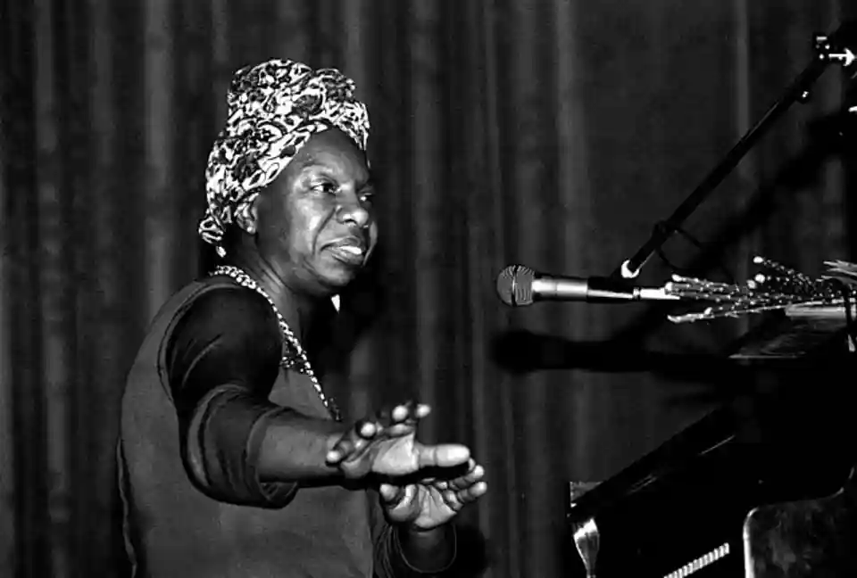O selecție a celor mai reprezentative zece piese Nina Simone