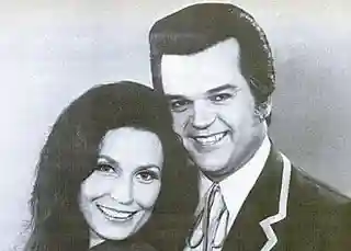 Analiză retrospectivă a carierei artistului Conway Twitty