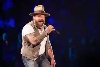 Analiză asupra repertoriului discografic al trupei Zac Brown Band