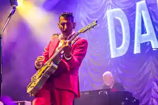 Danny Vera și Sam Bettens au lansat piesa „Real Life Rodeo”
