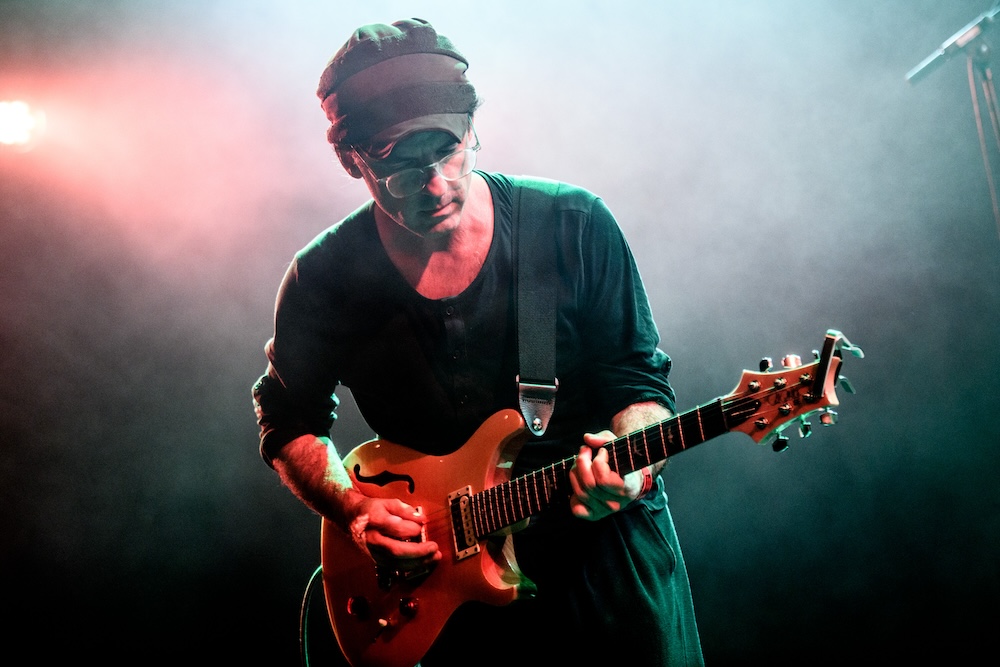 Clap Your Hands Say Yeah lansează single-ul „Fever of The Mind”