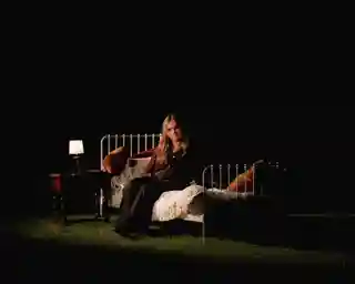 Artista Novel lansează single-ul „1 + 1 = 2”