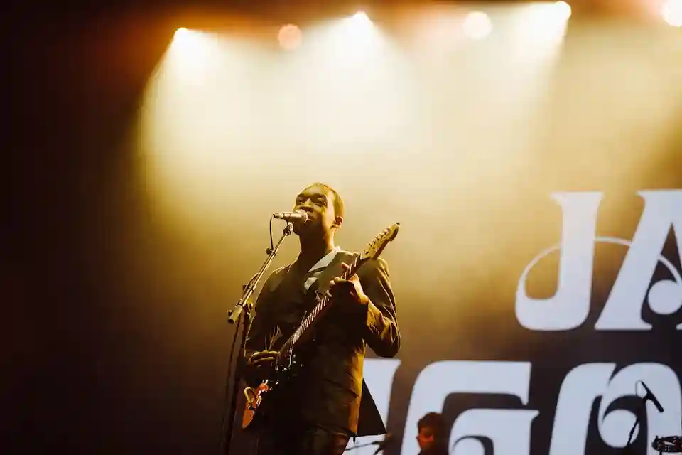 Jalen Ngonda a concertat la Ancienne Belgique în cadrul turneului Doctrine Of Love