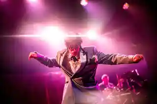 Elmer a susținut un concert în sala Ancienne Belgique