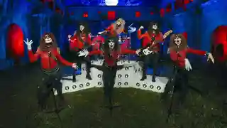 Broken Peach lansează versiuni cover pentru piese de Rammstein și Rockwell