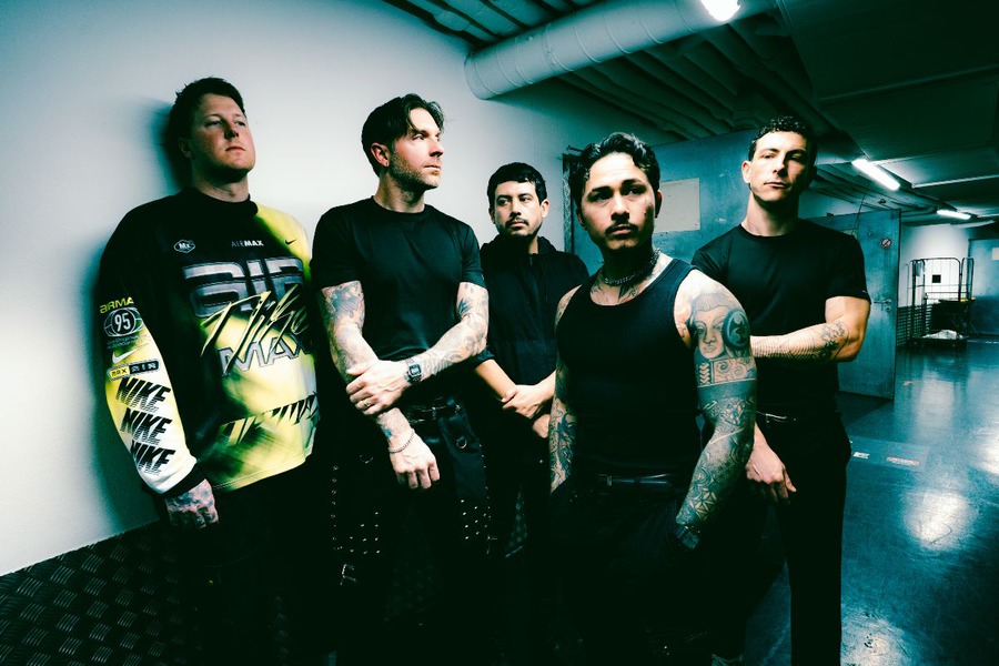 Albumul „10 Cent Martyr” lansat de Kingdom of Giants