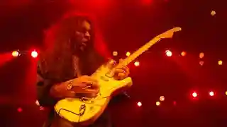 Yngwie Malmsteen despre experiența sa cu David Lee Roth
