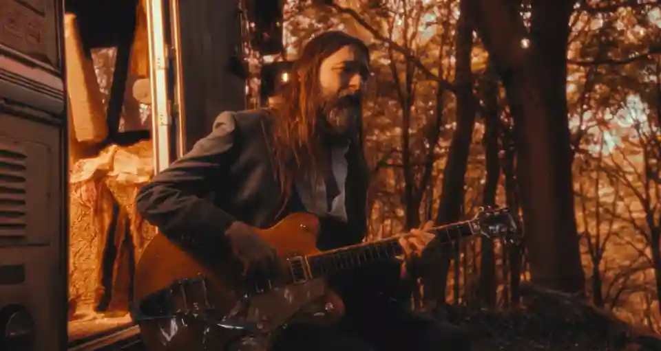 Trupa These Wicked Rivers lansează albumul „Fire And Folklore”