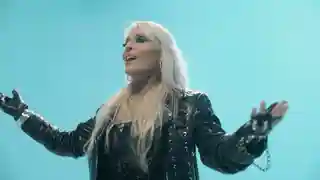 DORO lansează ediția specială a albumului Wild At Heart