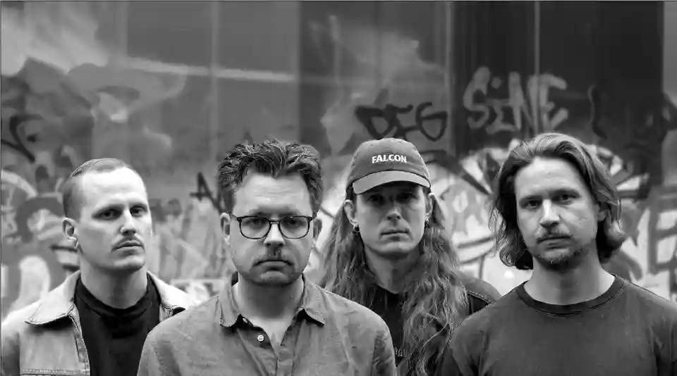 God Mother lansează piesa False Self de pe viitorul album Köttvärld