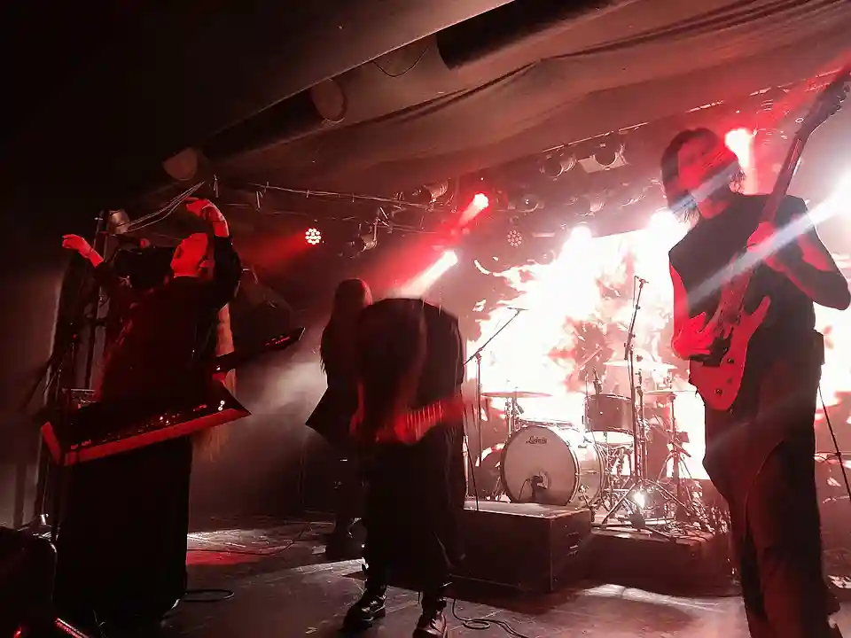 MÚR și Oranssi Pazuzu au concertat în sala Futurum din Praga
