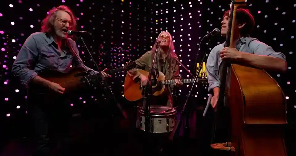 Gillian Welch și David Rawlings au interpretat piese Grateful Dead la KEXP