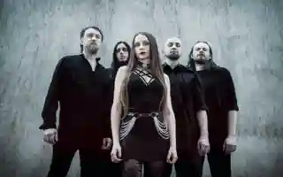 Un concert este o călătorie: interviu cu trupa Váthos