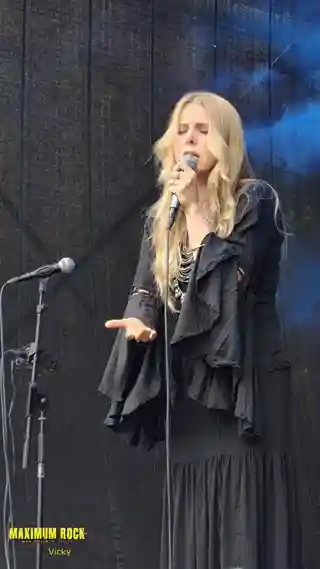 Linnea Hjertén a susținut un concert în cadrul festivalului Symphonic Metal Echoes