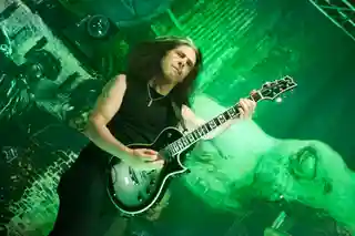 Alex Skolnick de la Testament despre impactul rețelelor de socializare
