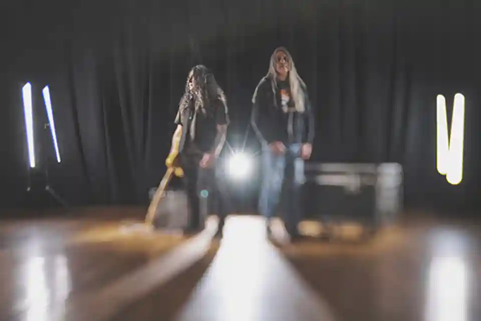 North Sea Echoes lansează videoclipul piesei „Good Enough”