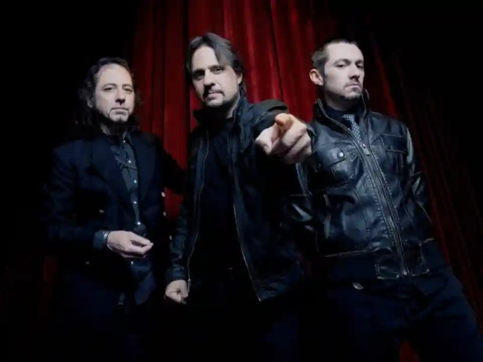 The Dark.Fm lansează noul single „Thai Angel”
