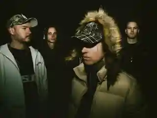 Thrown lansează noul single intitulat „Critic”