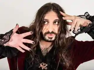 Iskald lansează cel de-al șaselea album, „Curse of the Mind”