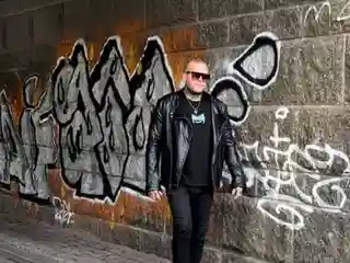 Magnadur lansează videoclipul oficial pentru piesa „Eat the Bat”