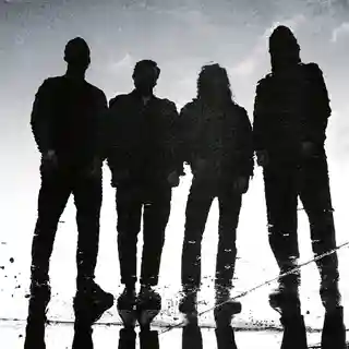 Interviu cu trupa Mourir despre noul album „Nous, Le Venin”
