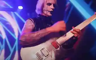 John 5 stabilește un nou record cu Fender prin lansarea a trei noi modele Telecaster