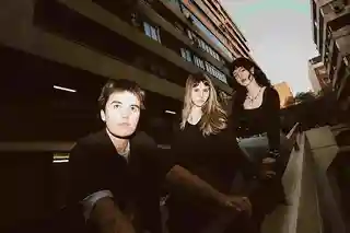 JADE4 lansează primul single de pe albumul de debut „Cicatrices”