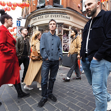 Recenzie: Johnny Marr lansează noul album intitulat „The Age Of Everything”