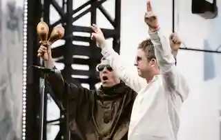 Oasis sugerează un concert la Slane Castle înainte de anunțul turneului din 2027