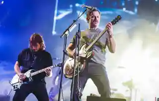 Kings Of Leon a susținut un concert intim în Nashville pentru a marca noua etapă