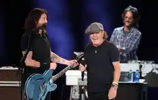Foo Fighters au deschis concertul AC/DC din Missouri și sugerează un turneu comun
