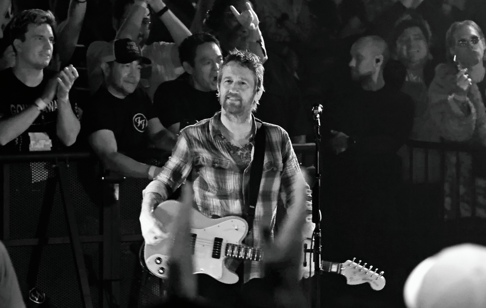 Chris Shiflett (Foo Fighters) îl susține pe Macklemore după declarațiile despre Palestina