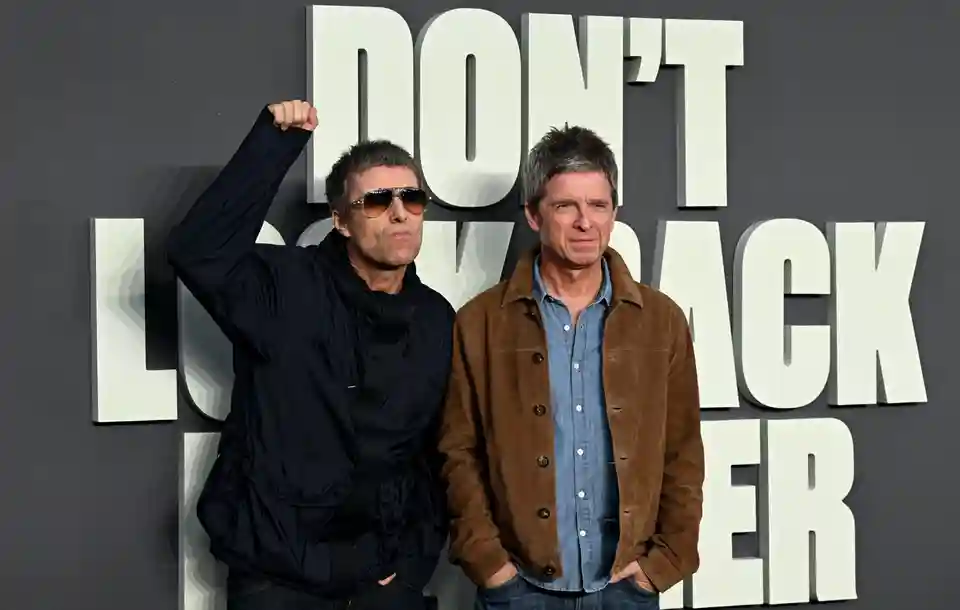 Documentarul despre Oasis: Don’t Look Back In Anger explică reunirea fraților Gallagher
