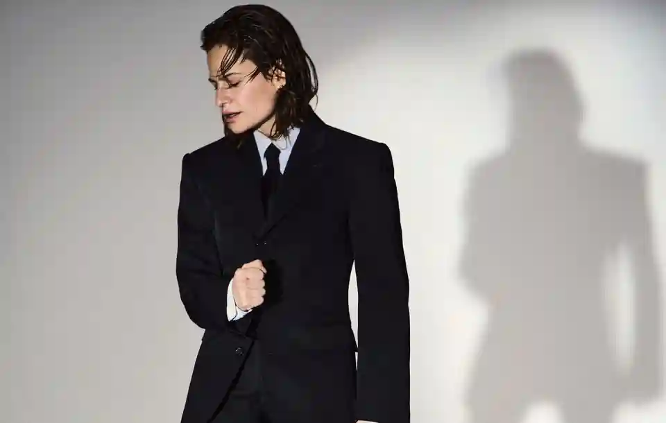 Christine and the Queens lansează un nou single și anunță turneul european