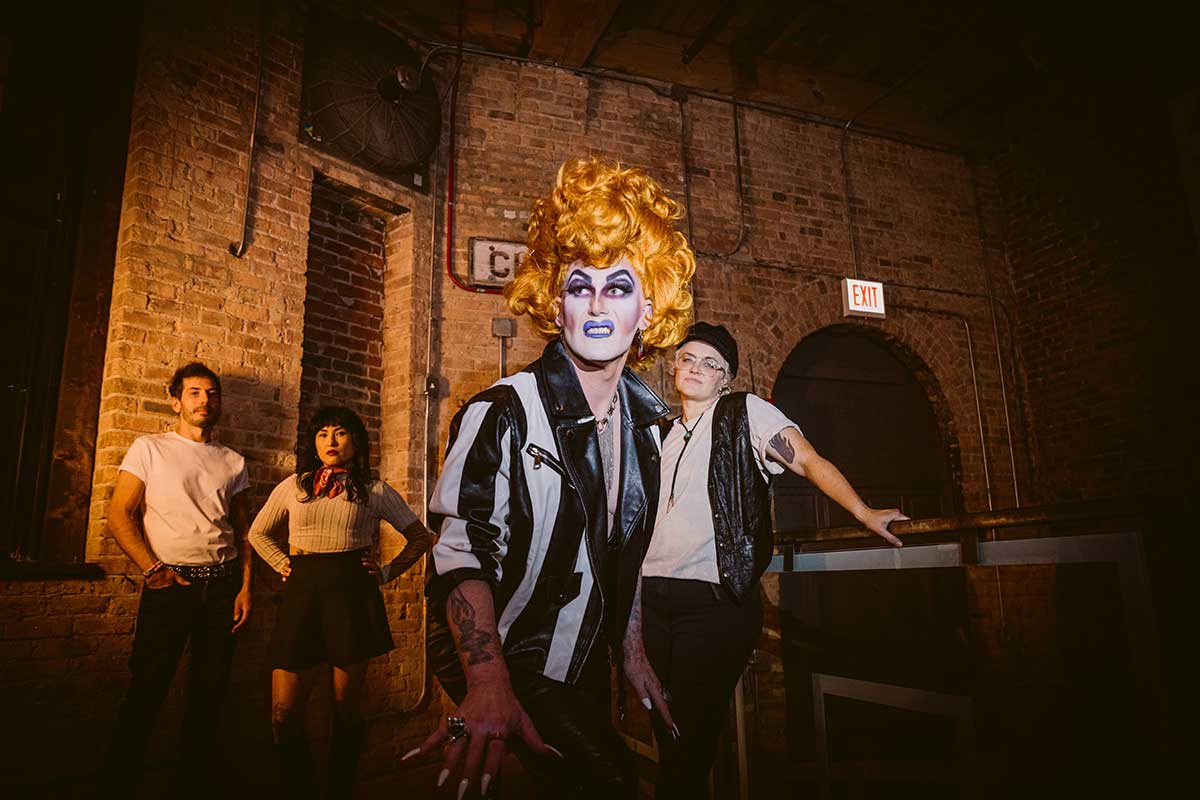 Bev Rage & The Drinks lansează videoclipul noului single „Break My Back”